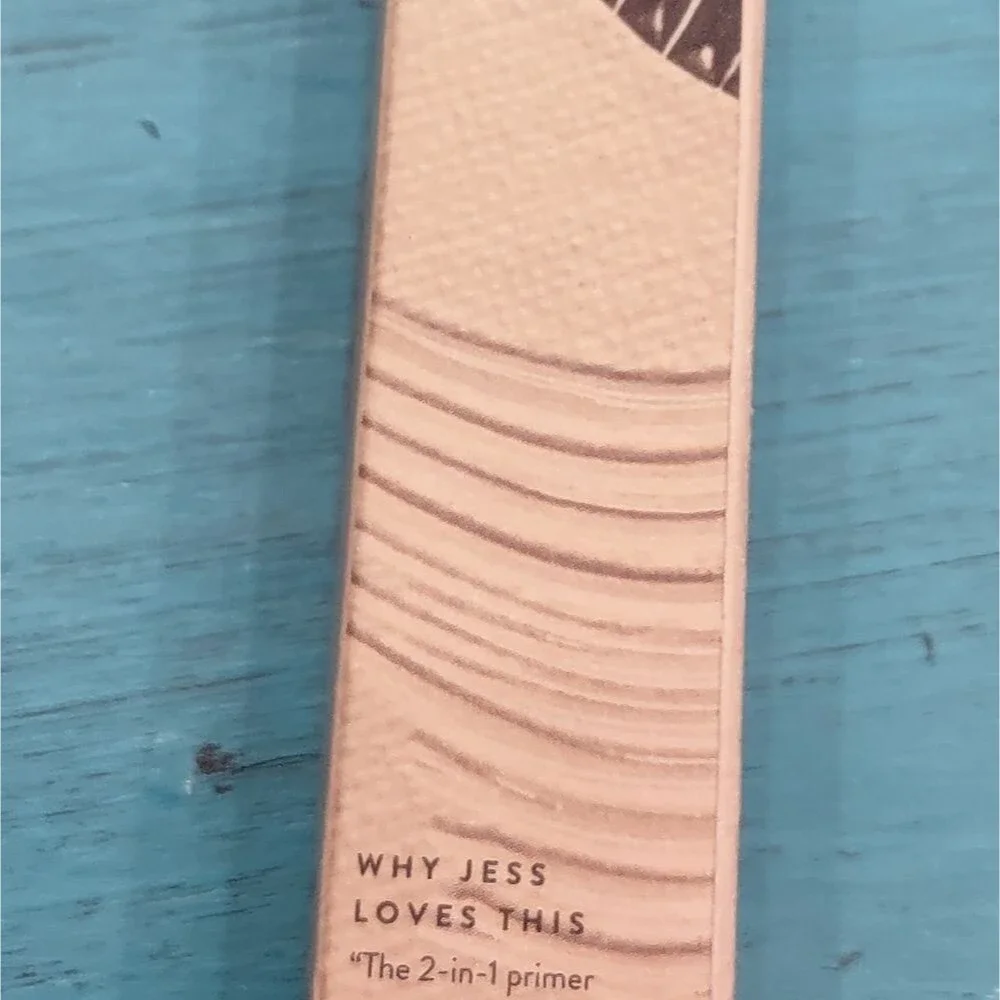 New Honest Beauty Extreme Length Mascara & Lash Primer